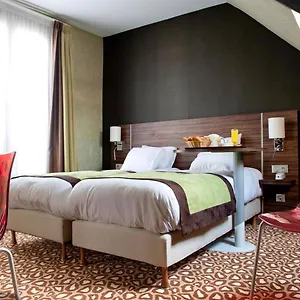 Berkeley 3*, Paris França