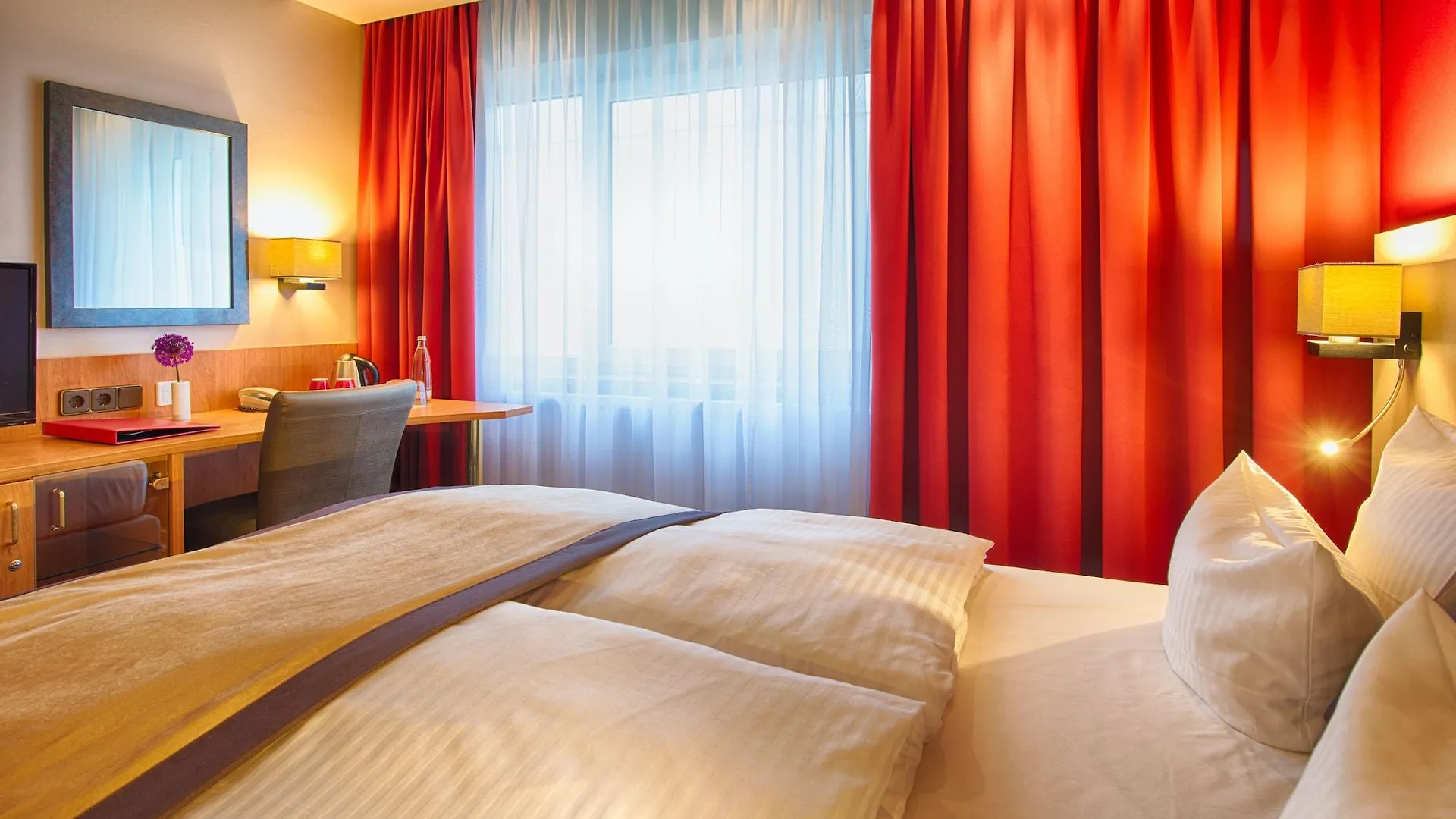 Leonardo Hotel Heidelberg 4*,