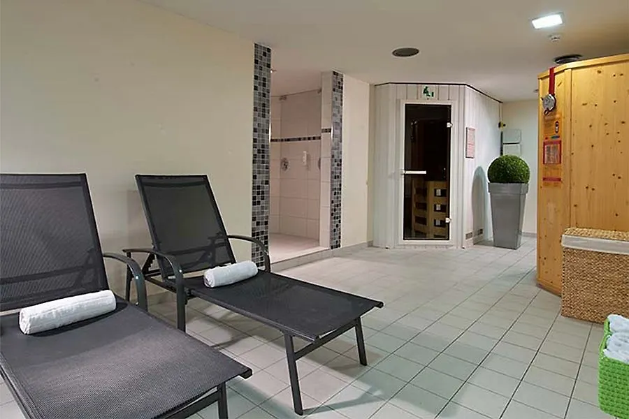 ****  Leonardo Hotel Heidelberg Germania